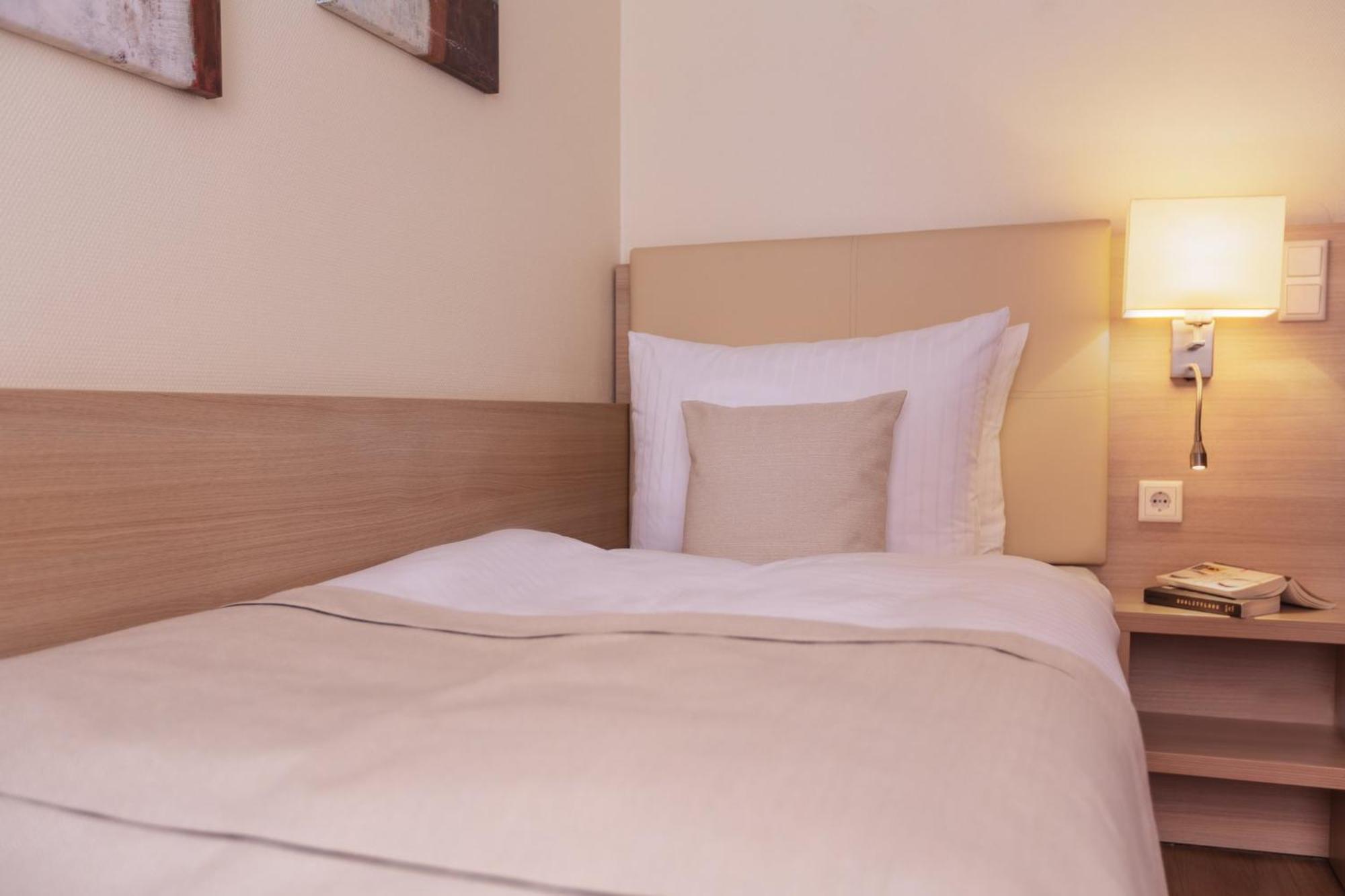 Garner Hotel Hamburg - Wandsbek Marktplatz Eksteriør bilde