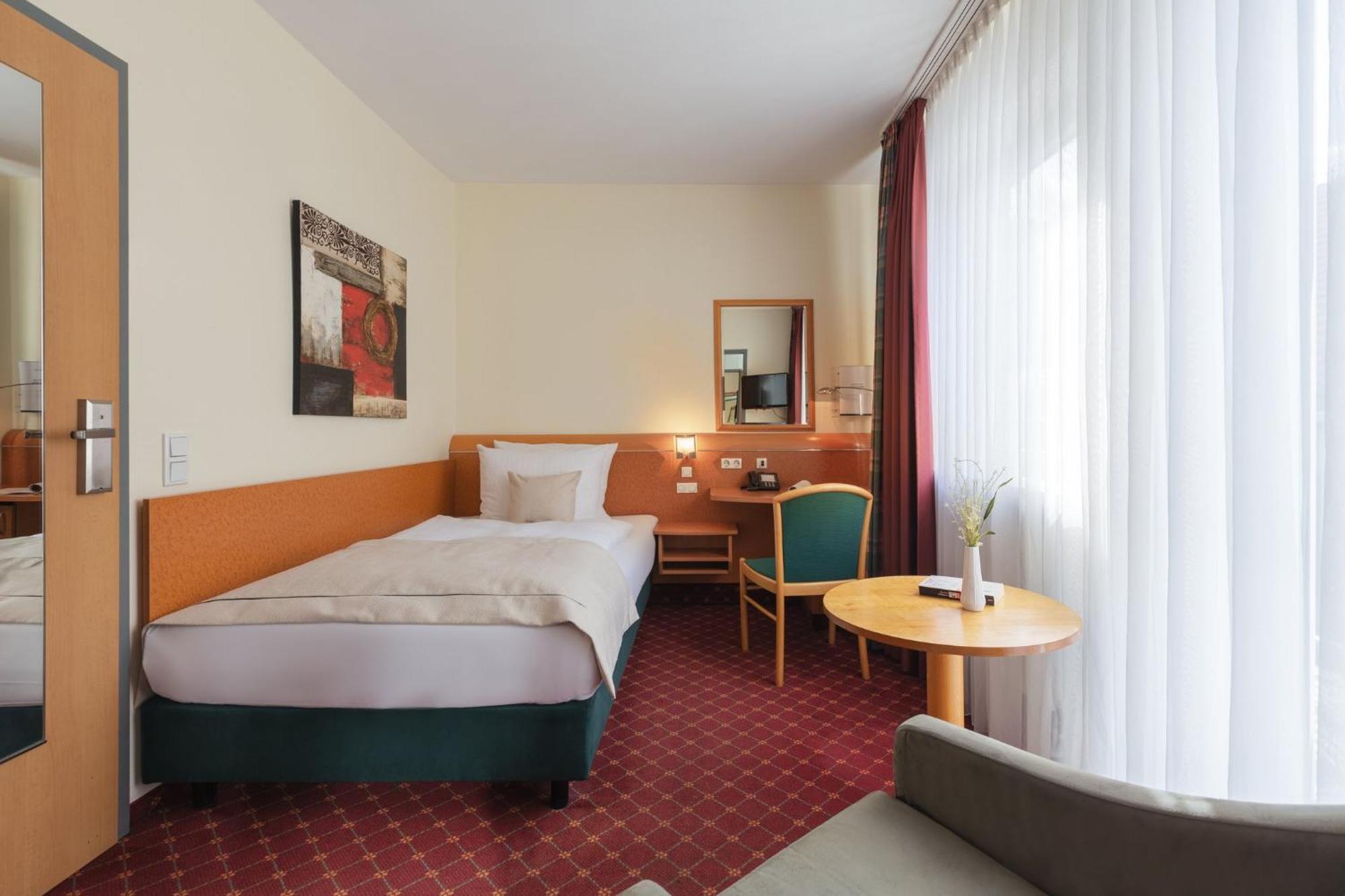 Garner Hotel Hamburg - Wandsbek Marktplatz Eksteriør bilde